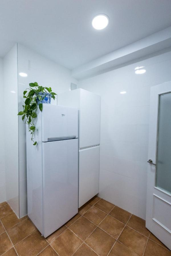 Espacioso Apartamento A Estrenar!! Casco Viejo Більбао Екстер'єр фото